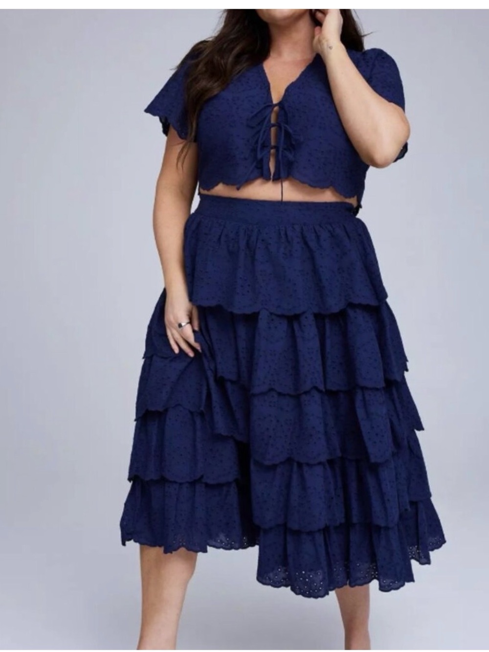 Belle Isle by torrid Navy Eyelet Tiered Midi Top sz 1